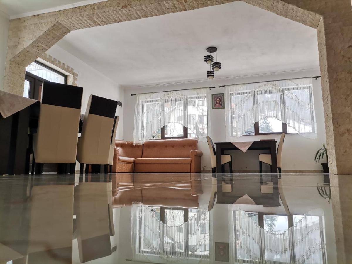 Casa Dana Olteanu Hotel Moeciu De Sus Eksteriør billede