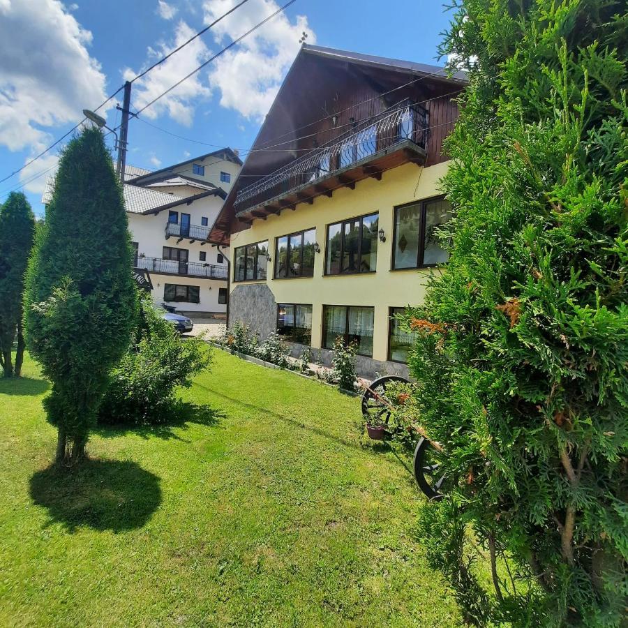 Casa Dana Olteanu Hotel Moeciu De Sus Eksteriør billede